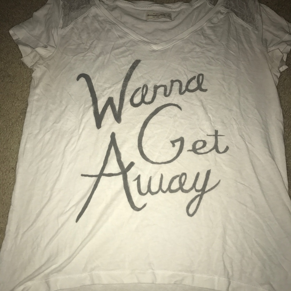 ABERCROMBIE AND FITCH lace top "wanna get away"