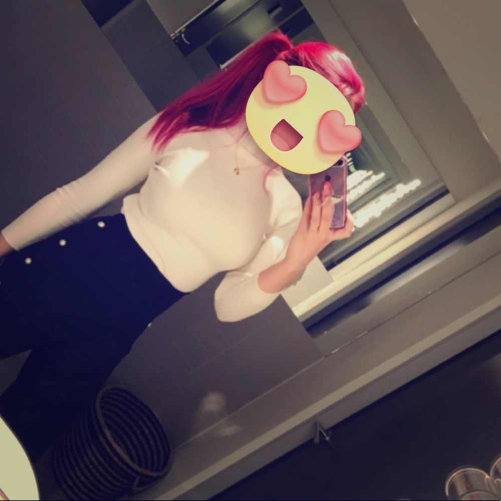 🚨SOLD🚨soft Turtleneck Pull over top