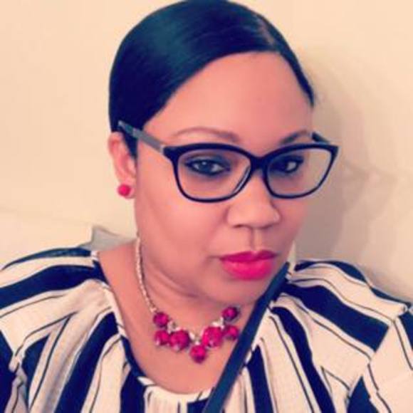 Meet your Posher, Yalonda - Picture 1 of 1