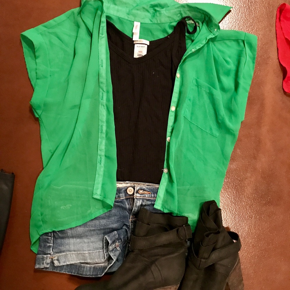 Blouse bundle - Picture 3 of 5