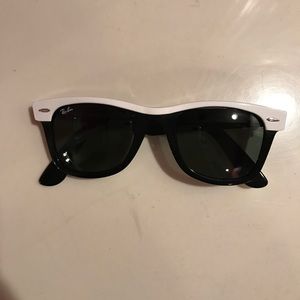 AUTHENTIC UNIQUE Ray-Ban Wayfairs - two-tone!