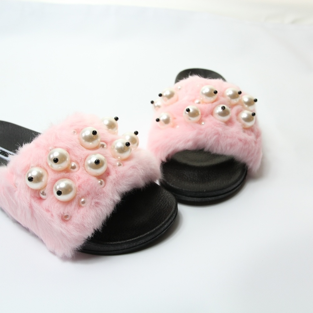 Mo Pearls