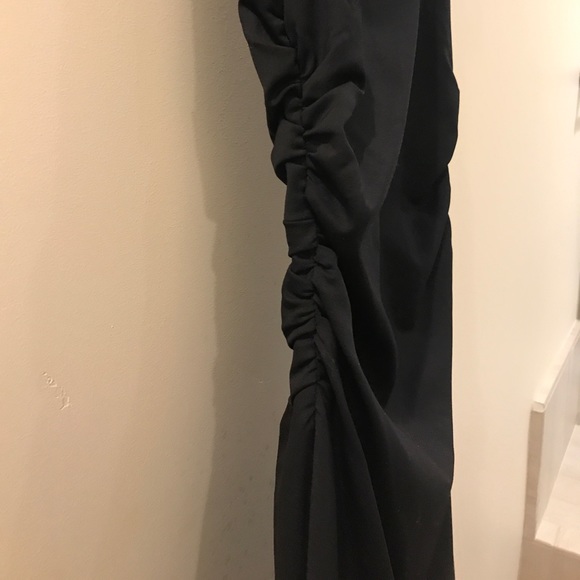 Black Theory suiting dress - Picture 3 of 4