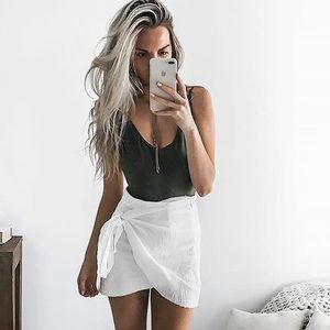 Dolly girl fashion kendrick white wrap skirt XS