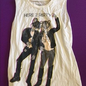 Party muscle tee