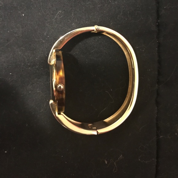 Watch - Picture 2 of 4