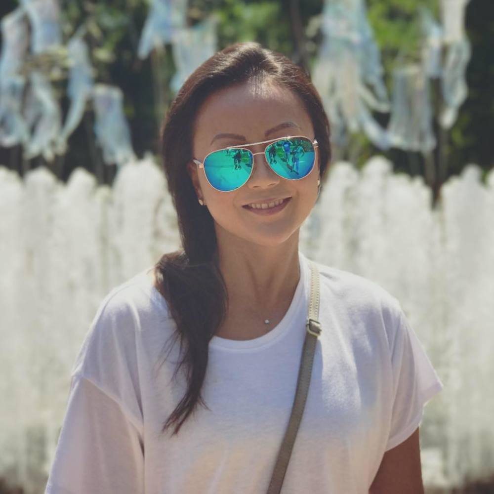 Meet your Posher, Yee