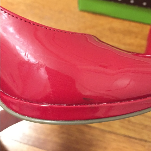 Red heels - Picture 7 of 8