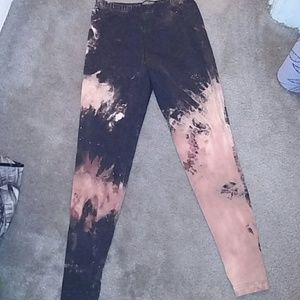 Never worn! Custom tie-dye leggings Size Small