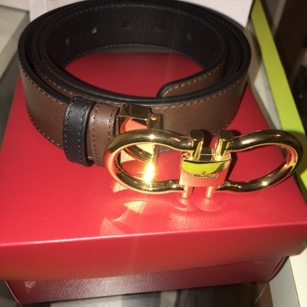 Gancio Ferragamo double clap brown belt