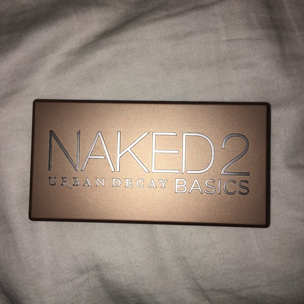 Urban Decay Naked2 Basics