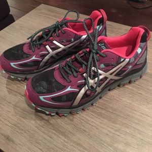 Asics Gel-Scram 3-Women's size 11 NWOB