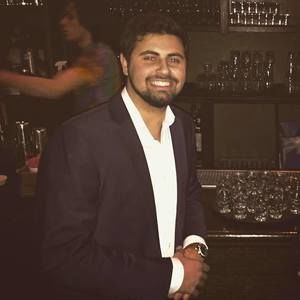 Meet your Posher, Max