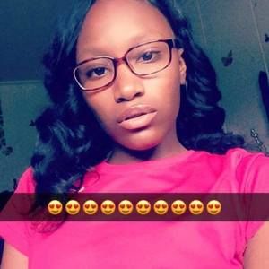 Meet your Posher, Lamariel