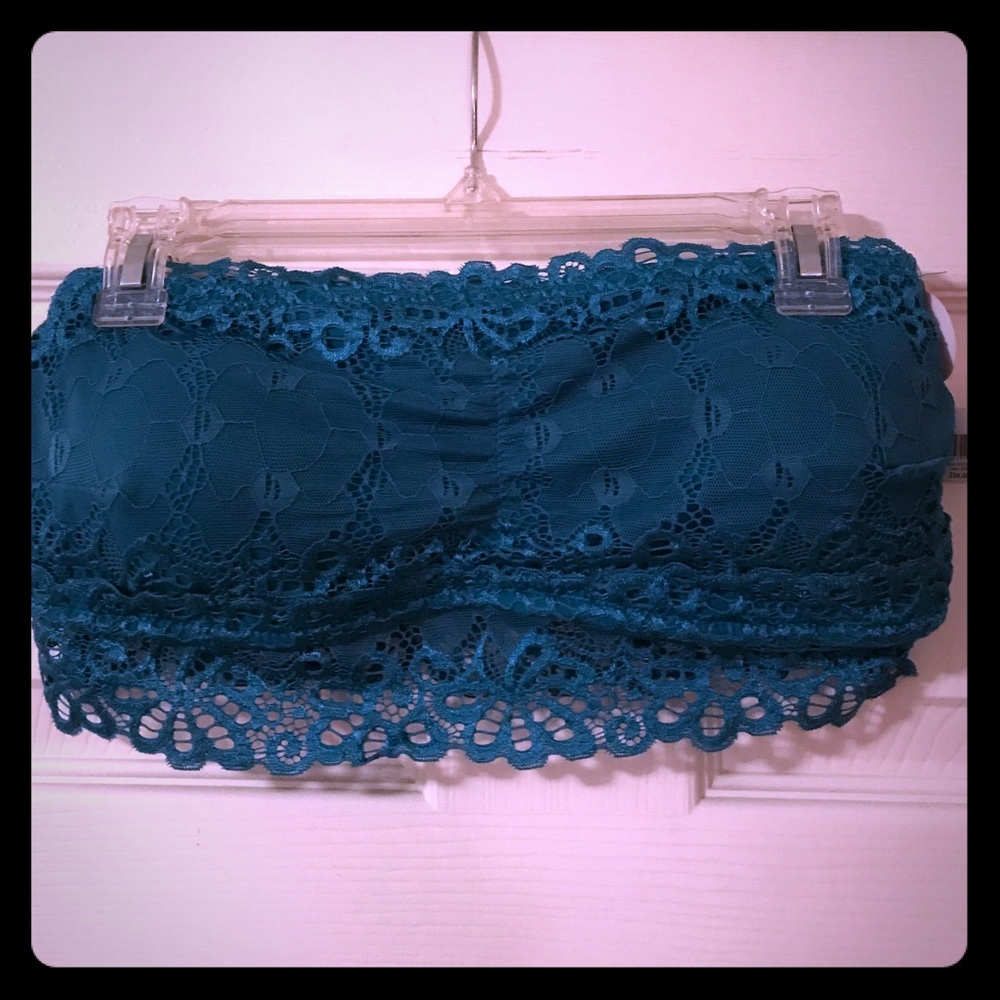 DONATED*** Teal bandeau bra w/removeable pads