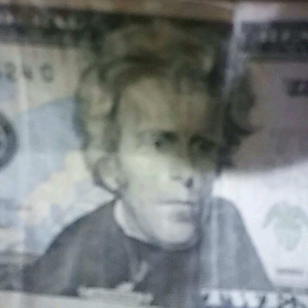 Meet your Posher, Gerardo