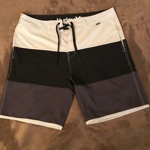 Men's Hurley swim trunks