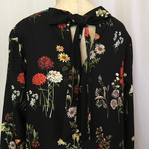 SOLDPhilosophy Black Floral Ruffle Hem Shift Dress - Picture 4 of 7