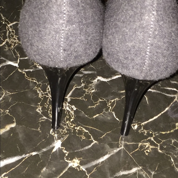 Candies Coral Grey Platform Heels - Picture 4 of 4