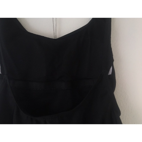 Black One-piece - Picture 7 of 7