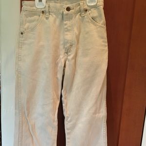 Straight Cut Wrangler Jeans