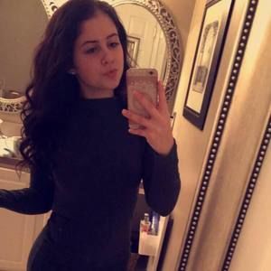 Meet your Posher, Julia