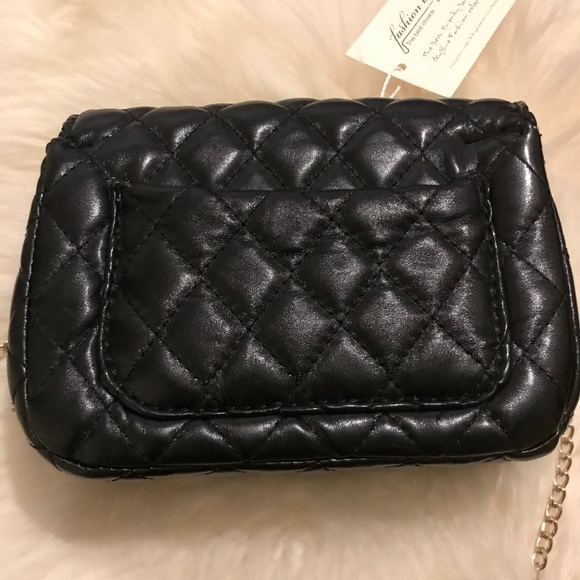 [BUNDLE UP🎉🎉] Gold Chain Black Mini Bag - Picture 3 of 4