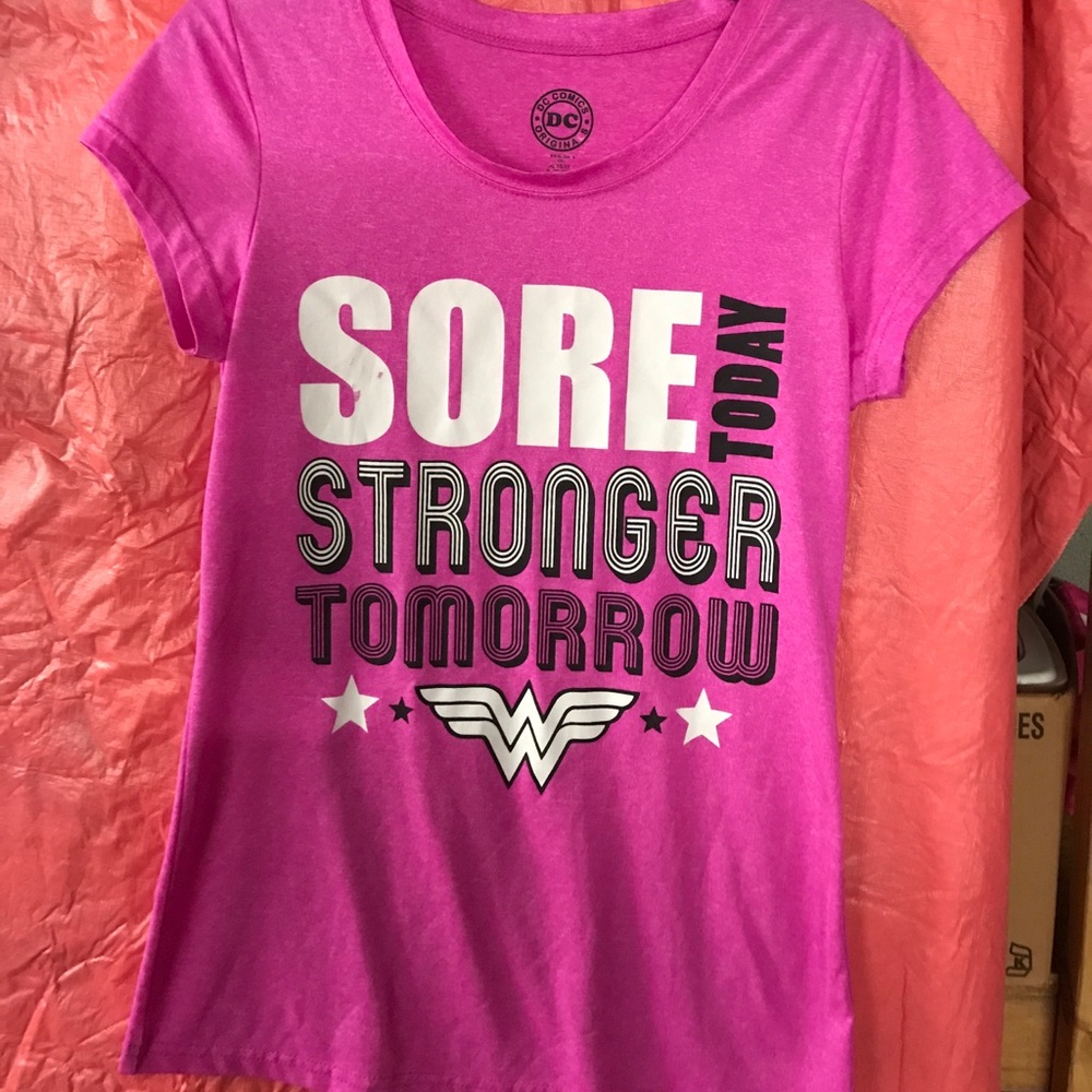 D.C. Comics sz xl (15/17) juniors Lk nw wonderwmn