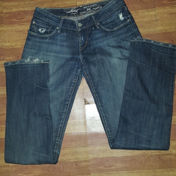 Levi's - Picture 1 of 3