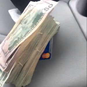 Meet your Posher, Montez