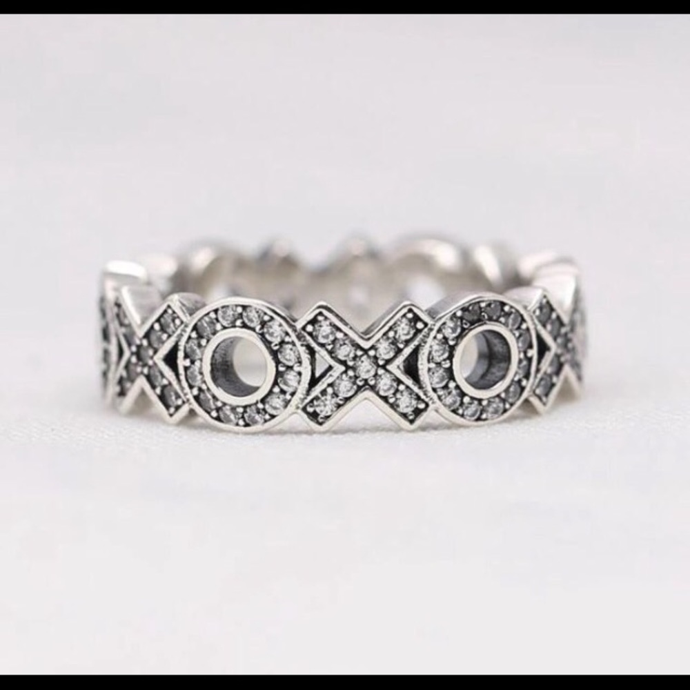 Pandora XOXO ring