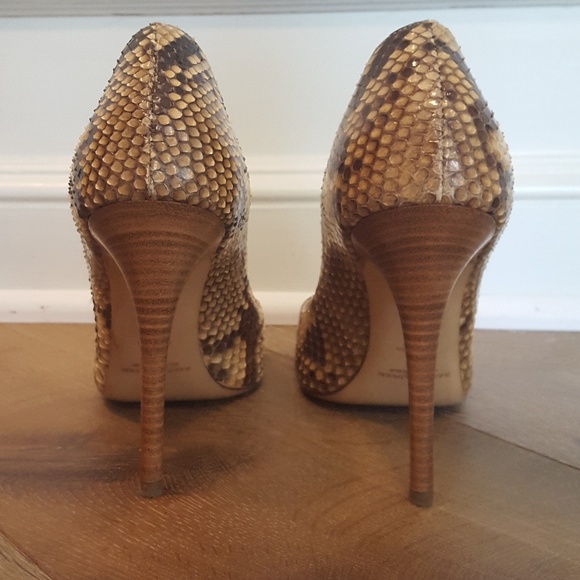 Ralph Lauren Collection Jacey Python Peep-toe - Picture 3 of 3
