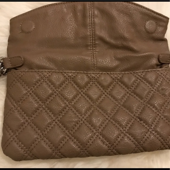 [BUNDLE UP🎉🎉] Beige/ Tan Bag - Picture 3 of 6