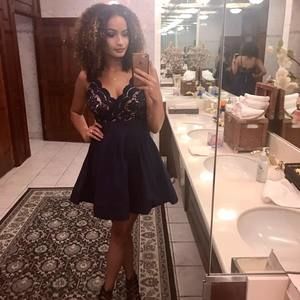 Meet your Posher, Sabrina