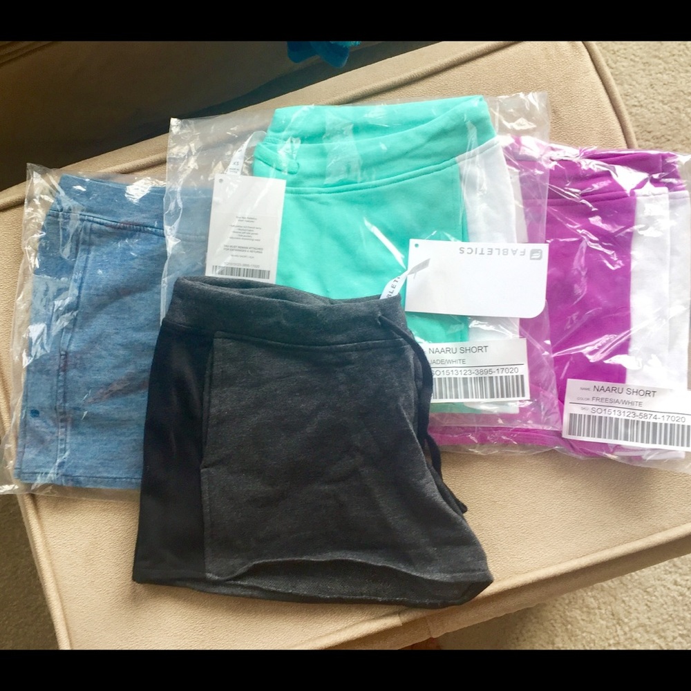 Fabletics  Naaru shorts.  All new with tags.