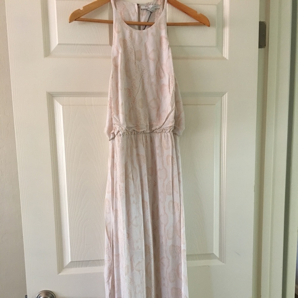 Bella luxx NWOT maxi dress