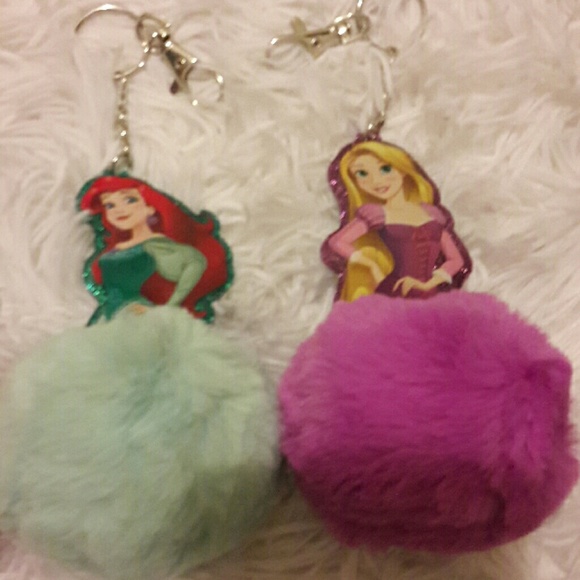Disney Princess Pom poms / keychain - Picture 6 of 7