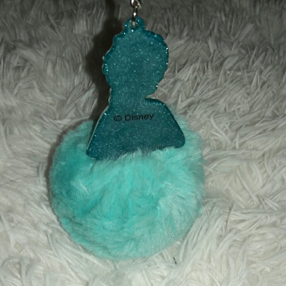 Disney Princess Pom poms / keychain - Picture 7 of 7