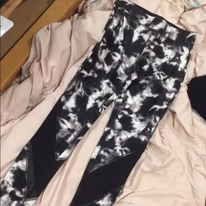 Black/White Acid Wash Leggings