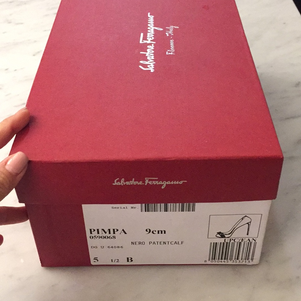 Ferragamo Pimpa Patent Leather (Nero Black) 5.5