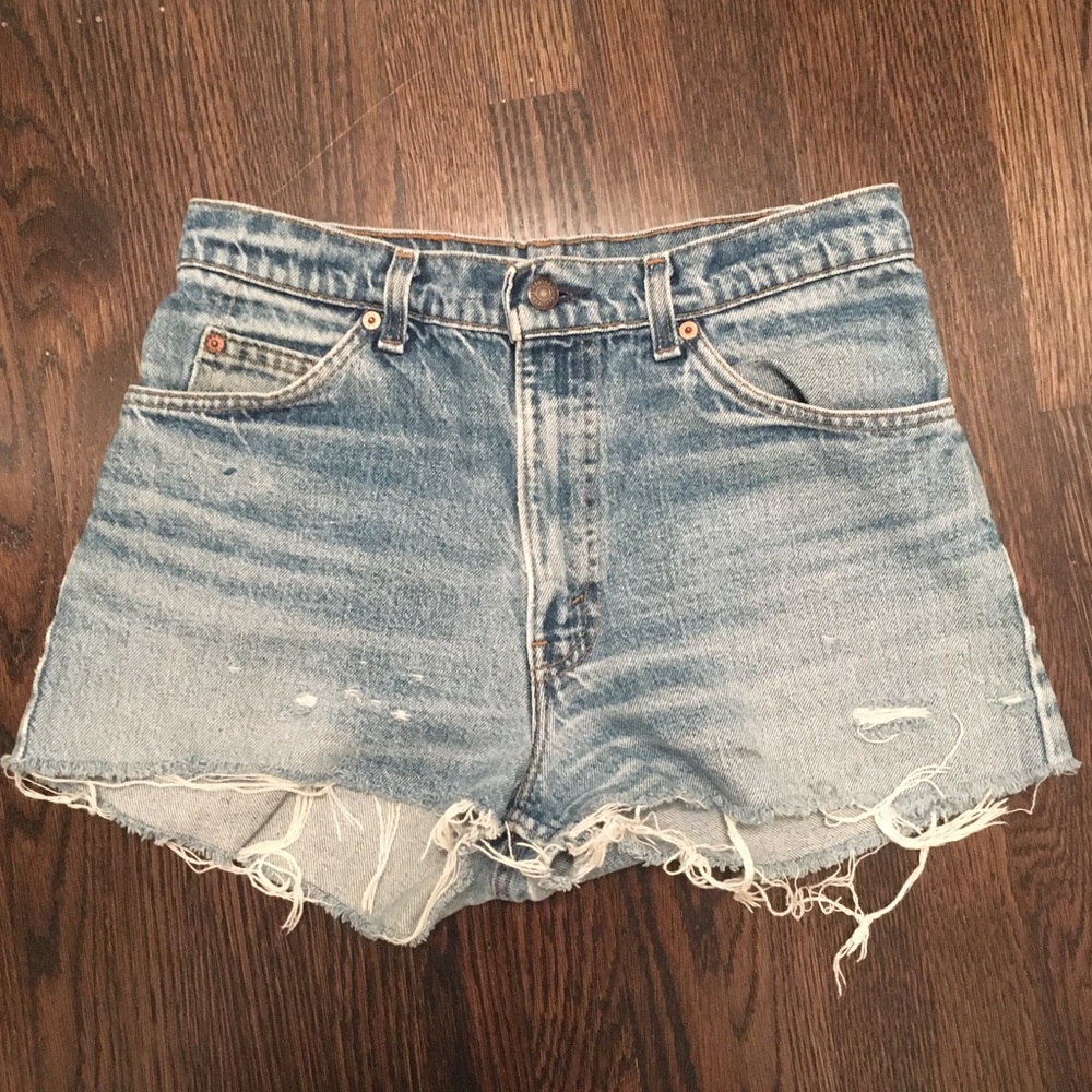Levi Strauss high-waisted vintage denim cut-offs