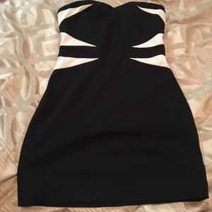 Forever 21 black and white dress