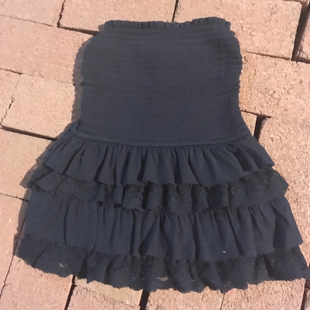 Strapless navy blue Hollister top