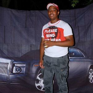 Meet your Posher, Devin