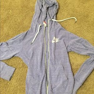 Lavender Nike hoodie *not faded, that's the style*
