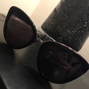 MVMT marquee sunglasses black cat eye