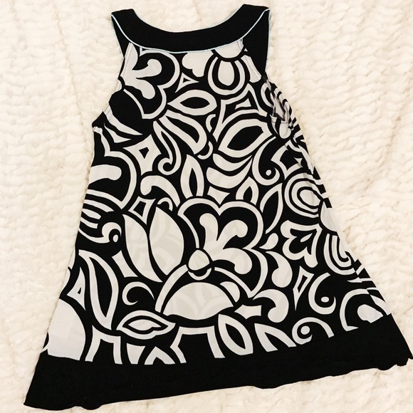 Black & White Printed Tank Top w/ Mint Detail - Picture 3 of 3