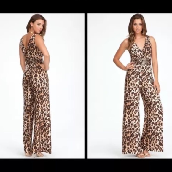 Bebe Leopard Print Jumpesuit with Sexy Cut Outs - Picture 1 of 3
