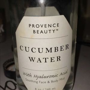 Meet your Posher, Nayeli