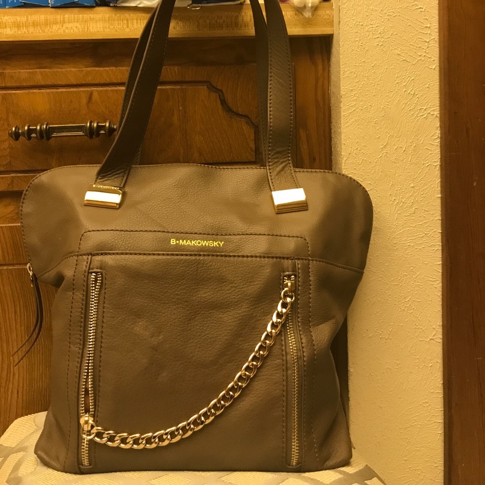 B- MAKOWSKY Purse